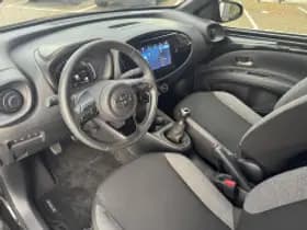 Toyota Aygo X thumbnail 6
