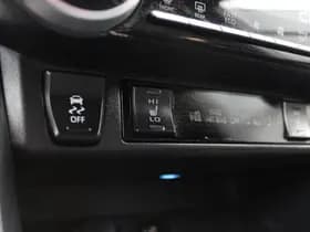 Toyota RAV4 thumbnail 24