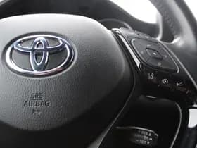 Toyota C hr thumbnail 16