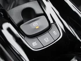 Toyota C hr thumbnail 25