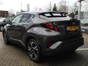 Toyota C hr thumbnail 2