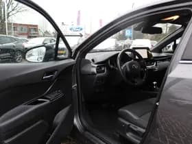 Toyota C hr thumbnail 13