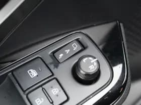 Toyota C hr thumbnail 21