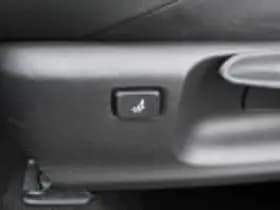 Toyota C hr thumbnail 48