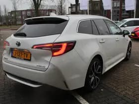 Toyota Corolla thumbnail 9