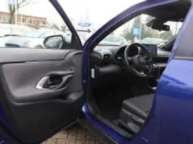 Toyota Yaris Cross thumbnail 6