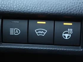 Toyota Prius thumbnail 16