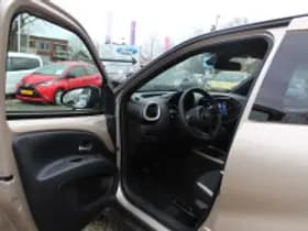 Toyota Aygo X thumbnail 5