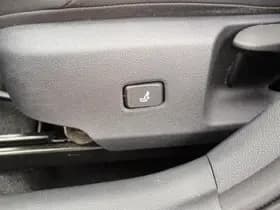 Toyota Corolla thumbnail 13