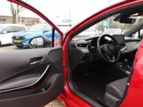 Toyota Corolla thumbnail 6