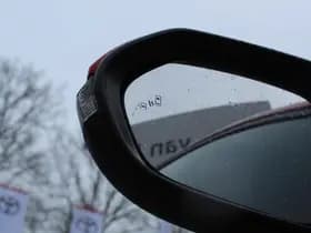 Toyota Corolla thumbnail 18
