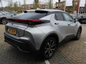 Toyota C hr thumbnail 3