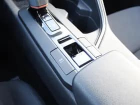 Toyota C hr thumbnail 23