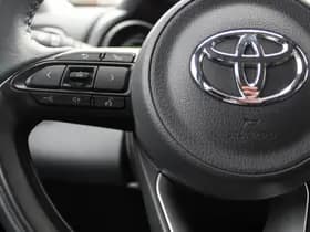 Toyota Yaris thumbnail 14