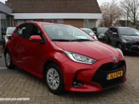 Toyota Yaris thumbnail 4