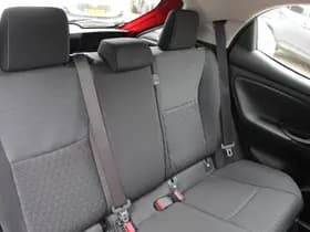 Toyota Yaris thumbnail 33