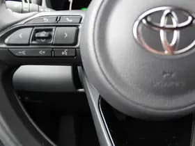 Toyota Yaris Cross thumbnail 16