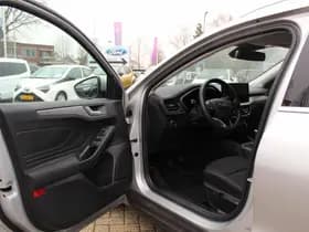 Ford Focus thumbnail 13