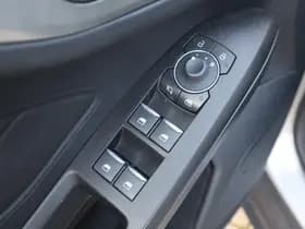 Ford Focus thumbnail 21