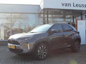 Toyota Yaris Cross thumbnail 1