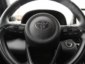 Toyota Yaris Cross thumbnail 15