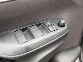 Toyota Yaris Cross thumbnail 20