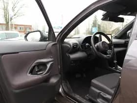 Toyota Yaris Cross thumbnail 12
