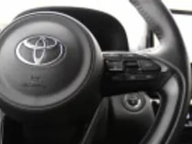 Toyota Yaris Cross thumbnail 45