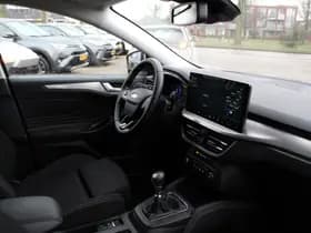 Ford Focus thumbnail 24