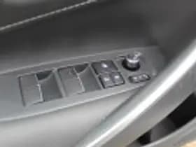 Toyota Corolla thumbnail 51