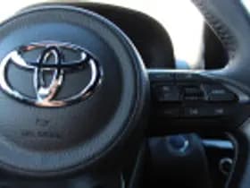 Toyota Yaris Cross thumbnail 42