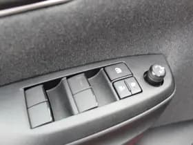 Toyota Yaris Cross thumbnail 15