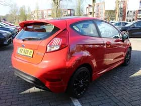 Ford Fiesta thumbnail 9