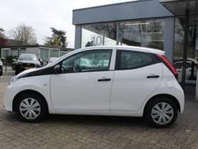 Toyota Aygo thumbnail 18