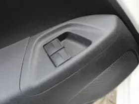 Toyota Aygo thumbnail 6
