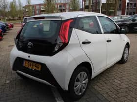 Toyota Aygo thumbnail 9