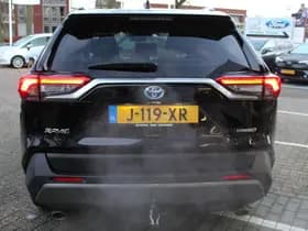 Toyota RAV4 thumbnail 24