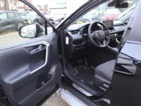 Toyota RAV4 thumbnail 5