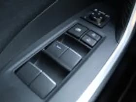 Toyota RAV4 thumbnail 44