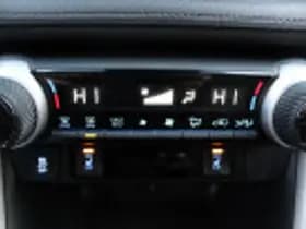 Toyota RAV4 thumbnail 49