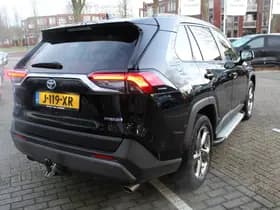 Toyota RAV4 thumbnail 9