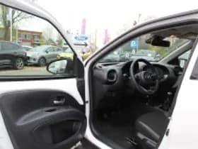 Toyota Aygo X thumbnail 5