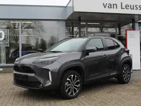 Toyota Yaris Cross thumbnail 1