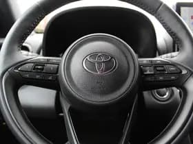 Toyota Yaris Cross thumbnail 13