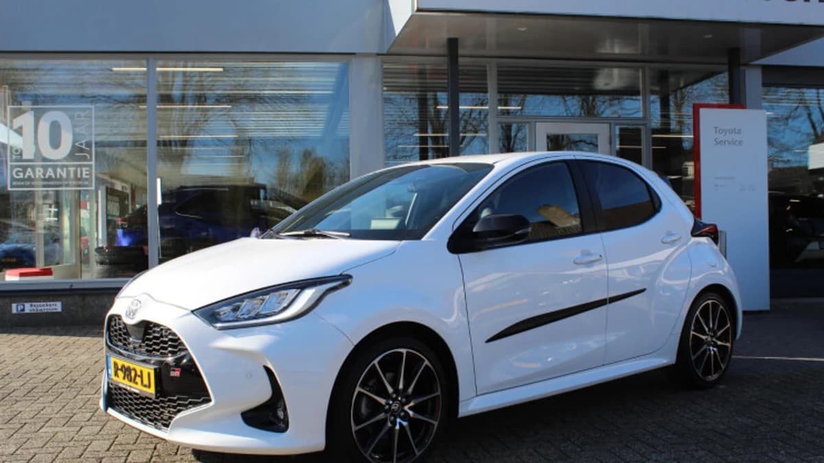 Toyota Yaris — foto 1