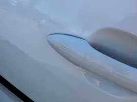 Toyota Yaris thumbnail 11