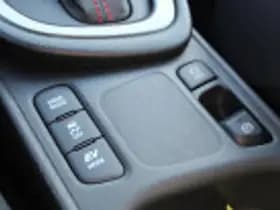 Toyota Yaris thumbnail 56