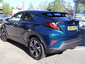 Toyota C hr thumbnail 2