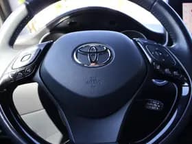 Toyota C hr thumbnail 20