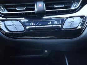 Toyota C hr thumbnail 27